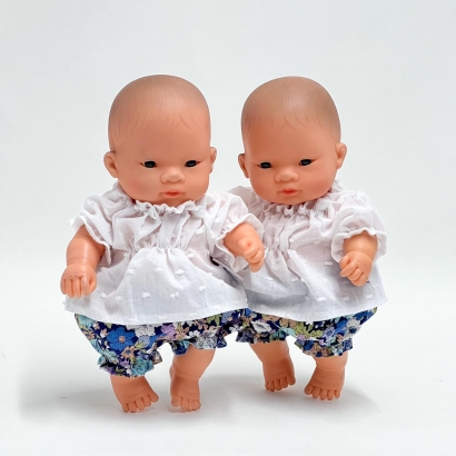 Ubranko Baby Miniland biała tunika, niebieskie bloomersy